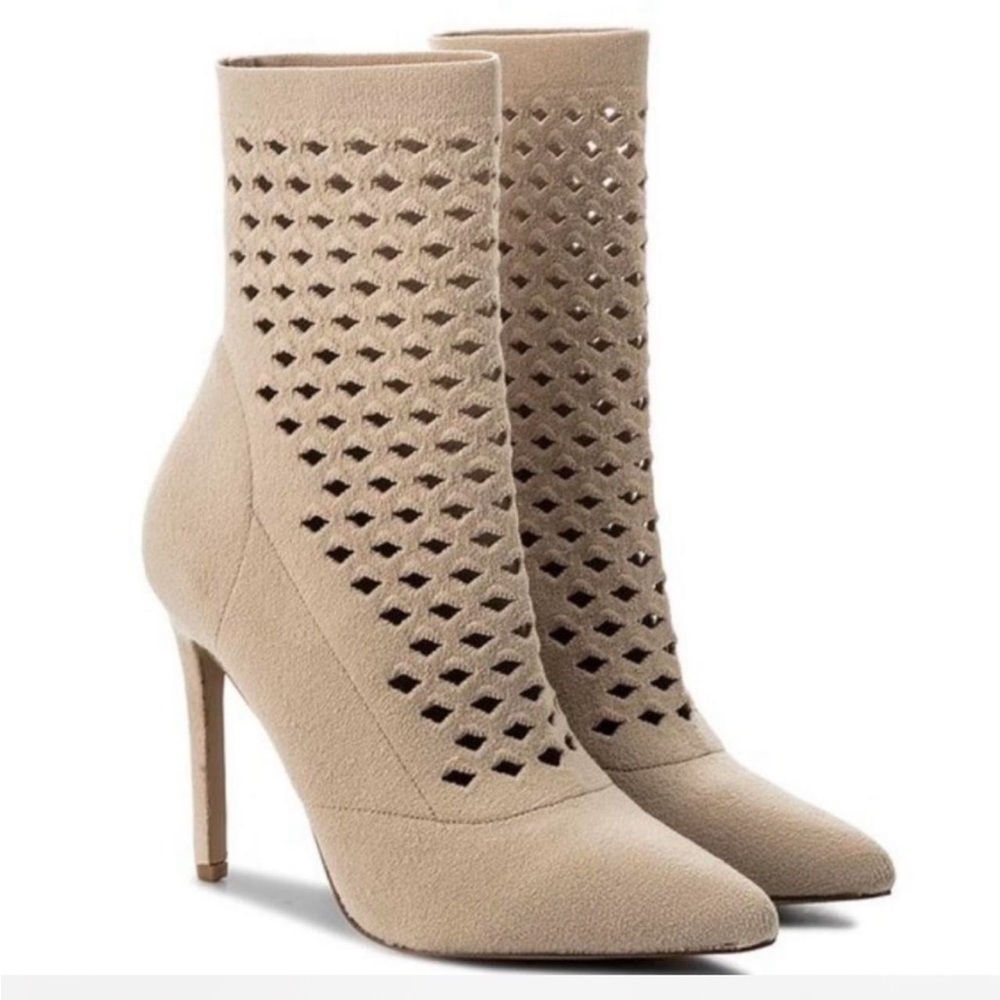 Aldo Cream Seassi Ankle Booties Laser Cut